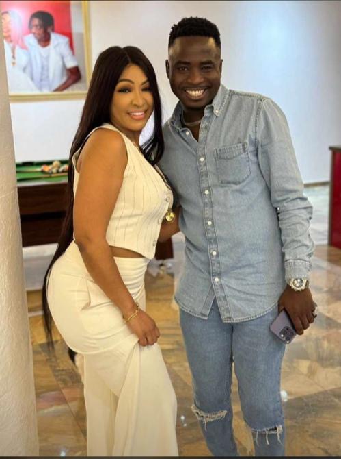 Viviane Ndour, la Marraine du Grand Concert de Sidy Diop au Zénith