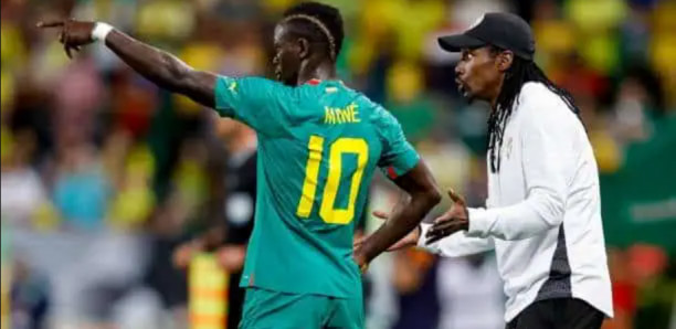 Aliou Cissé Défend son Système de Jeu Face aux Critiques de Sadio Mané