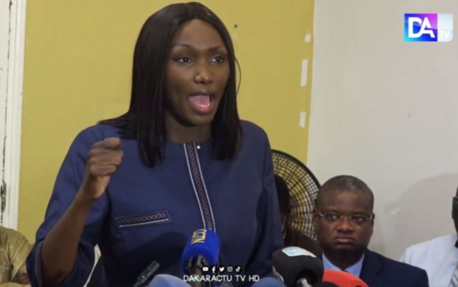 Anta Babacar Ngom à Sonko: « Les actions sont plus éloquentes que les mots… Mettez-vous au travail ! » Anta Babacar Ngom à Sonko: « Les actions sont plus éloquentes que les mots… Mettez-vous au travail ! »