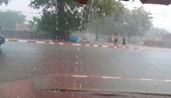 Hivernage au Sénégal: Plusieurs régions arrosées dans la nuit du mardi au mercredi Hivernage au Sénégal: Plusieurs régions arrosées dans la nuit du mardi au mercredi
