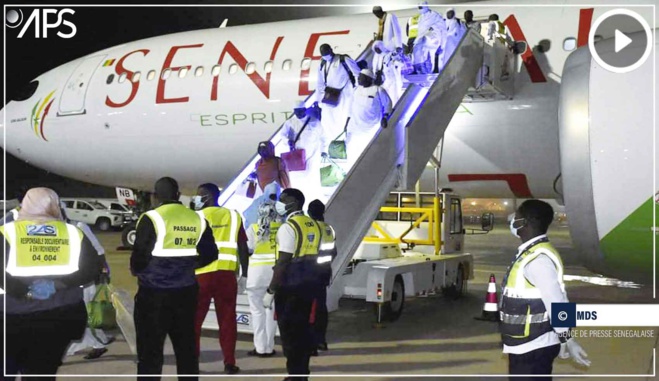 SENEGAL-PELERINAGE-TRANSPORT / Hajj : arrivée d’un premier vol de 285 pèlerins venus de la Mecque SENEGAL-PELERINAGE-TRANSPORT / Hajj : arrivée d’un premier vol de 285 pèlerins venus de la Mecque