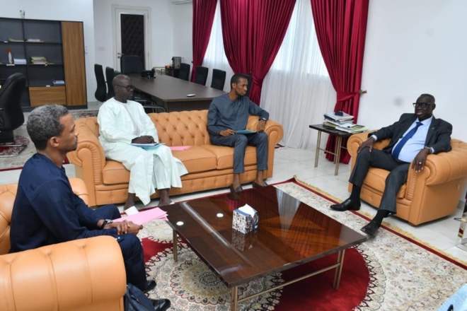 Première visite officielle auprès de l'autorité de tutelle