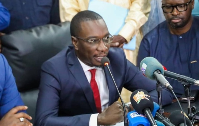 Reddition de comptes : Moussa Bocar Thiam envoyé devant la Haute Cour de Justice, Diouf Sarr en sursis