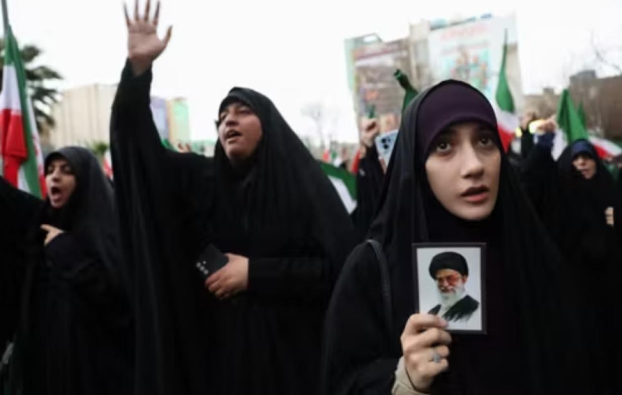 bombardements en Iran : le gouvernement iranien appelle les habitants de Téhéran à quitter la ville